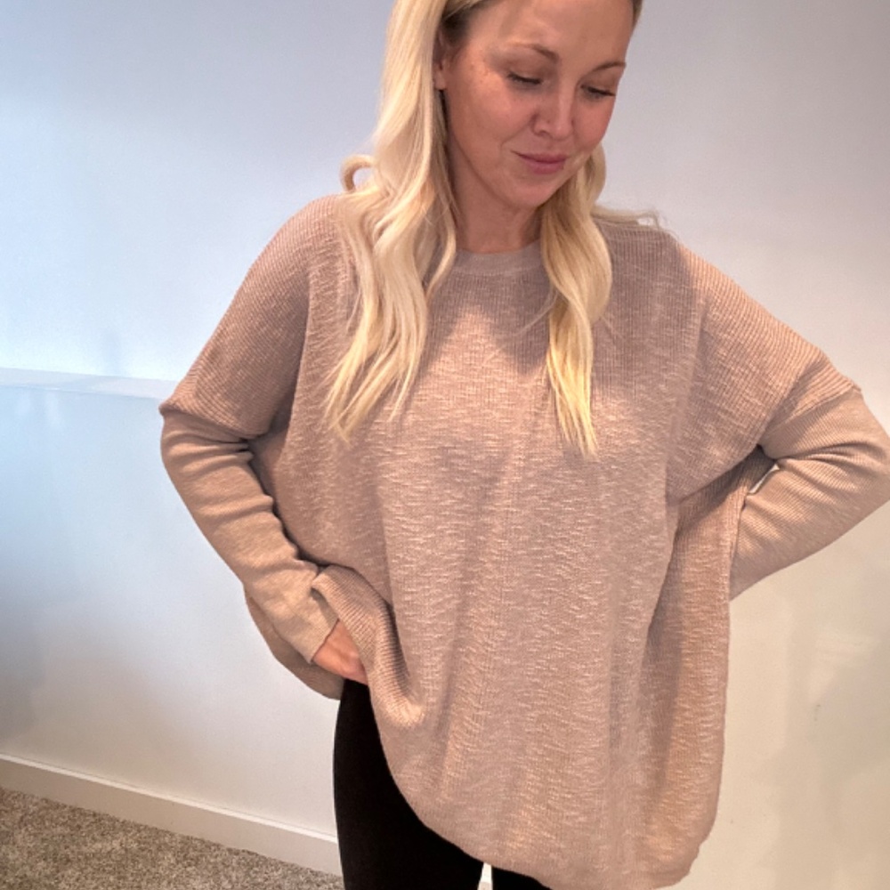 Eva Knit Top - Picture 2 of 2